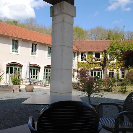 Logis Hostellerie Du Perigord Vert Brantôme Екстериор снимка